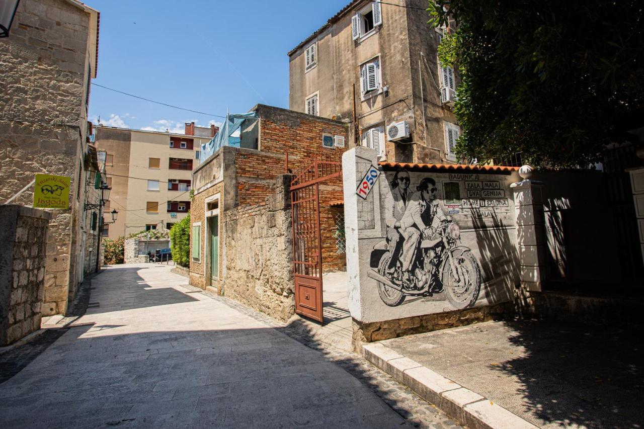 Apartments Karoca Split Exterior foto