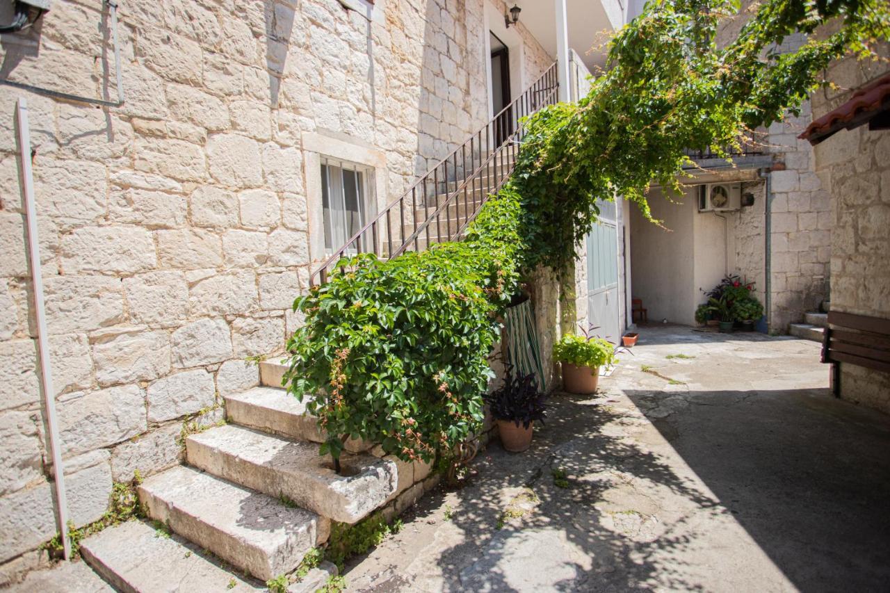 Apartments Karoca Split Exterior foto